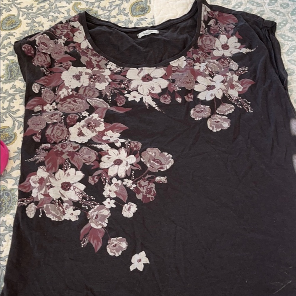 Floral t-shirt